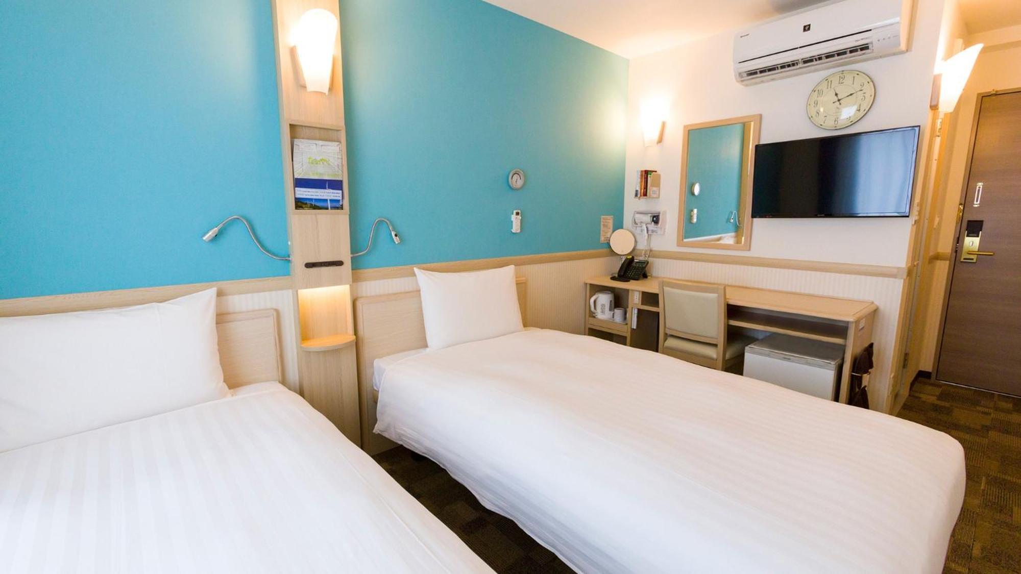 Toyoko Inn Odawara Eki Higashi Guchi Ruang foto
